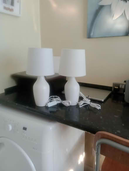 Photo of free 2 lamps (Quarrendon Aylesbury HP19) #1