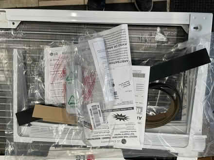 Photo of free lg 24,500 btu ac (20852) #3