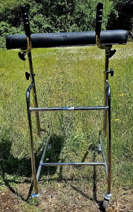 Photo of free Standing/walking frame (Bampton OX18) #2