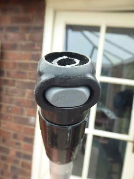 Photo of free Extendable brush for cleaning the conservatory roof (Coleshill B46) #1