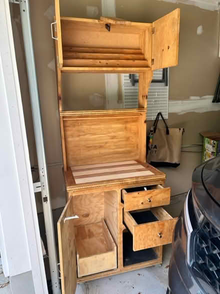 Photo of free Kitchen cutting board/spice rack (Aspen Hill Rockville) #1