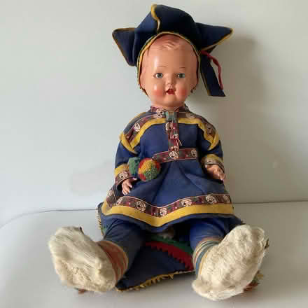 Photo of free Vintage Finnish Lapland Doll (White Plains) #1