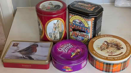 Photo of free Tins assortment (MK41) #1