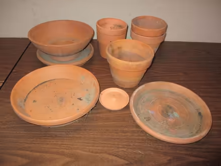 Photo of free Terra Cotta Pots (Schaumburg) #1