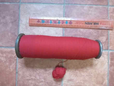 Photo of free Red wool (AB23) #1