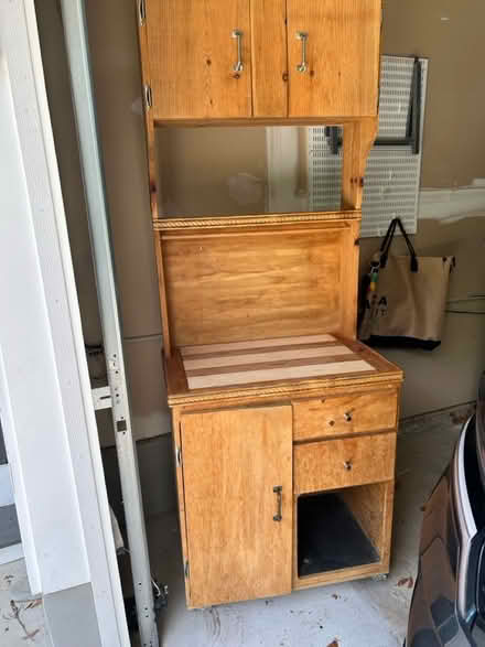 Photo of free Kitchen cutting board/spice rack (Aspen Hill Rockville) #2
