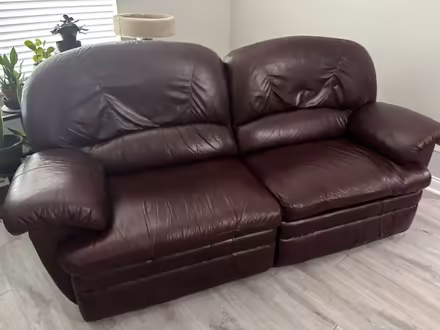 Photo of free Laz-E-Boy Leather double recliner (Powell ohio) #1