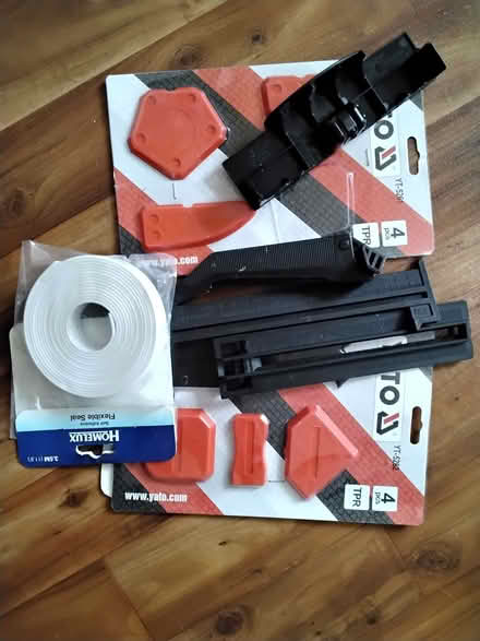 Photo of free Tiling tools (Allerton L18) #1