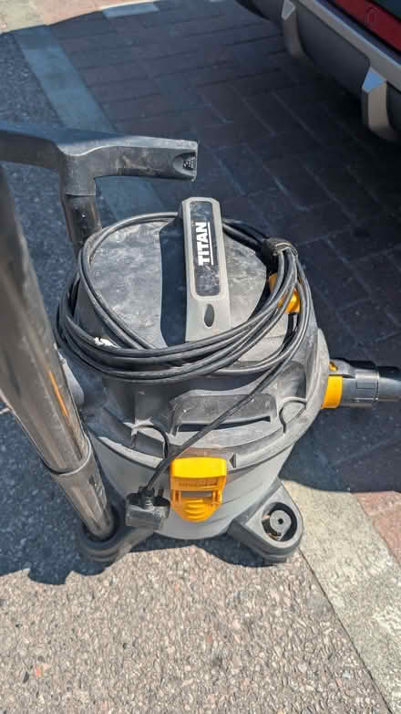 Photo of free Wet and dry vacuum. (Wickham PO17) #2