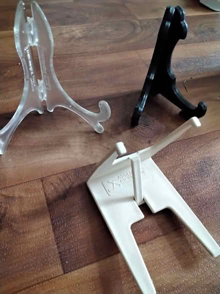 Photo of free Small plate display stands (Allerton L18) #1