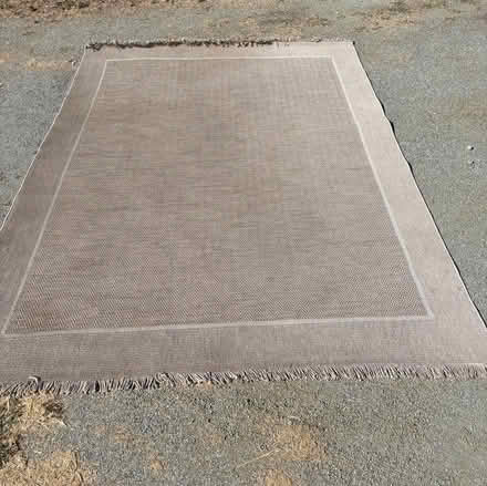 Photo of free Rug 8x10 (Gilroy Northwest - Rural) #2