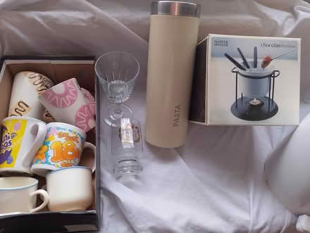 Photo of free Job lot kitchen items & bin (Pontefract) #2