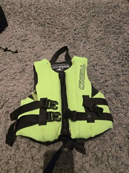 Photo of free Kids life jacket (Lawrence expwy & Lakehaven) #1
