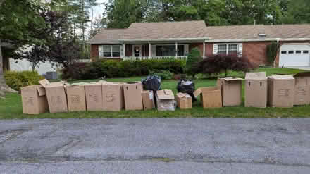 Photo of free heavy duty moving boxes (Etowah, off Brickyard Rd.) #1