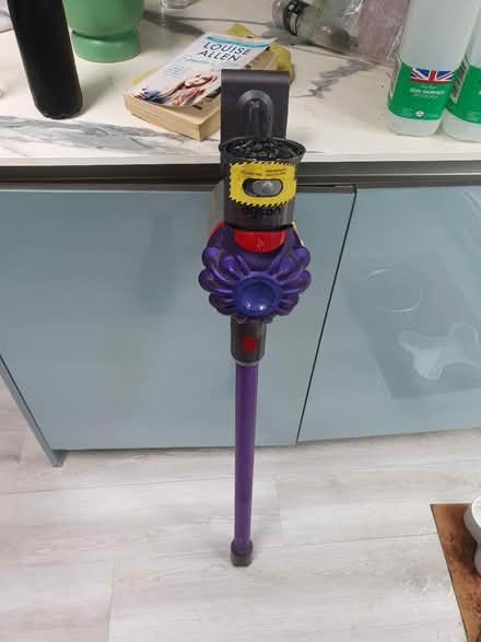 Photo of free Dyson V7 ( spares only ) (Welling DA16) #1