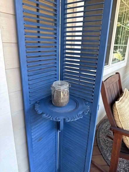 Photo of free Decorative corner piece (Cambrian/san jose) #2
