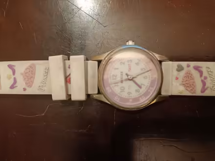 Photo of free Kids 2 clocks and 2 watches (EH3 Canonmills) #2