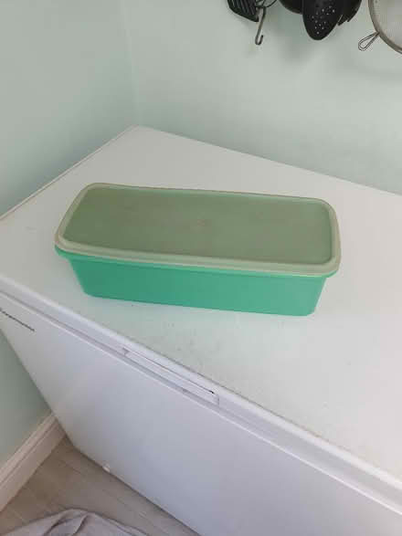 Photo of free Tupperware box (Welling DA16) #1