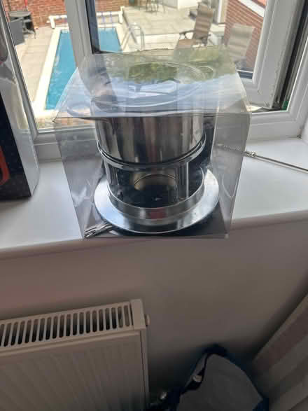 Photo of free Fondue set with forks (Portchester PO16) #1