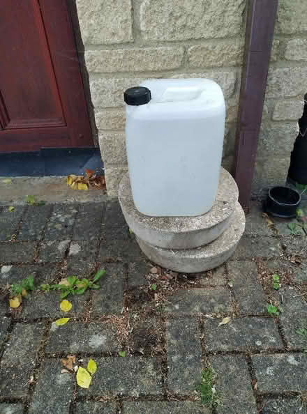 Photo of Water containers (Kennington OX1) #1