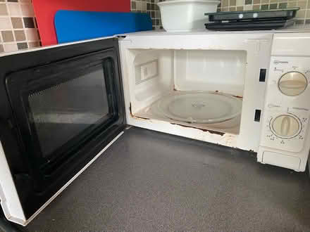 Photo of free Small microwave (CW2) #1