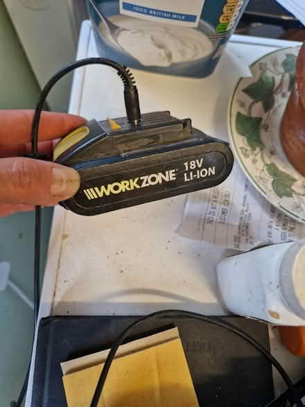 Photo of Charger for an aldi battery drill / working battery drill (Wigmore HR6) #1