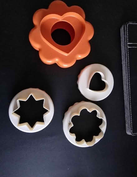 Photo of free Small Selection of Baking Items (Old Farm Park MK7) #1