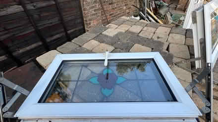 Photo of free Window Pane Rose Design (BN3) #3