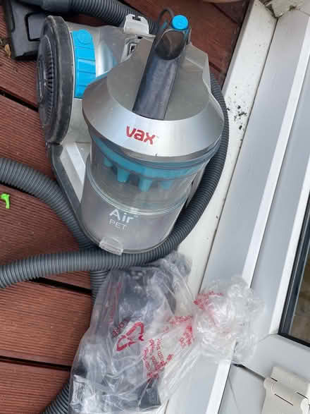 Photo of free Vacuum (Raynes park SW20) #1