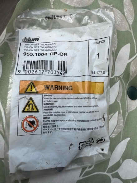 Photo of free Tip on set standard (SE11) #2