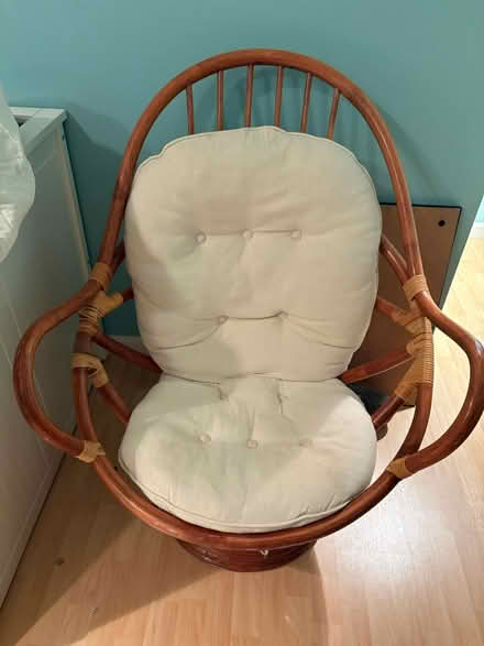 Photo of free Chair (Aldie va) #1
