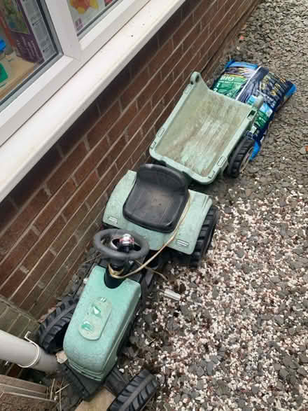 Photo of free Kids car and tractor (North walbottle NE5) #1