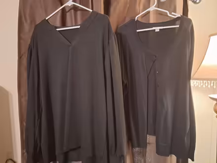 Photo of free Plus size shirts (Little rock) #3