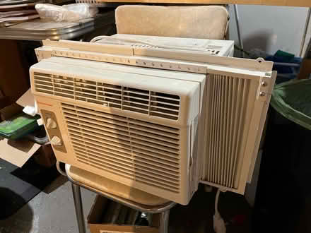 Photo of free Window AC unit (West Boylston) #2