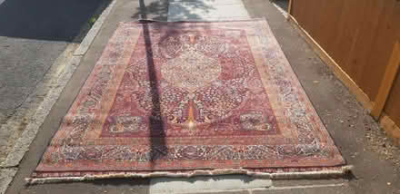 Photo of free Large carpet (North Sheen TW9) #1
