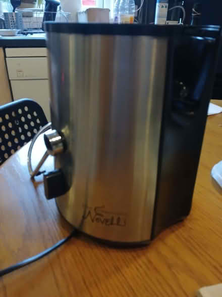 Photo of free Electric juicer (Walkley S6) #1