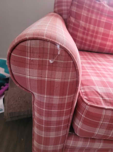 Photo of free 3 seater couch (Taylor. glenis/Joan st) #1