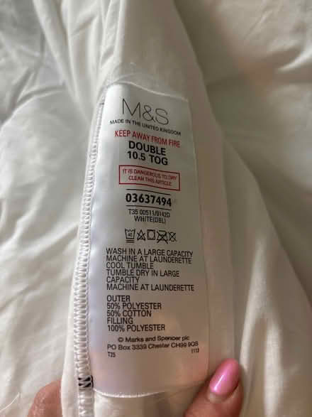Photo of free Double 10.5 tog polyester duvet (Prestbury, SK10) #2