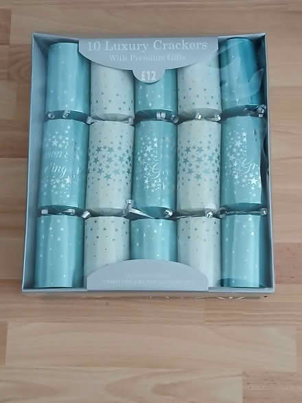 Photo of free Christmas Crackers (Springburn G21) #1