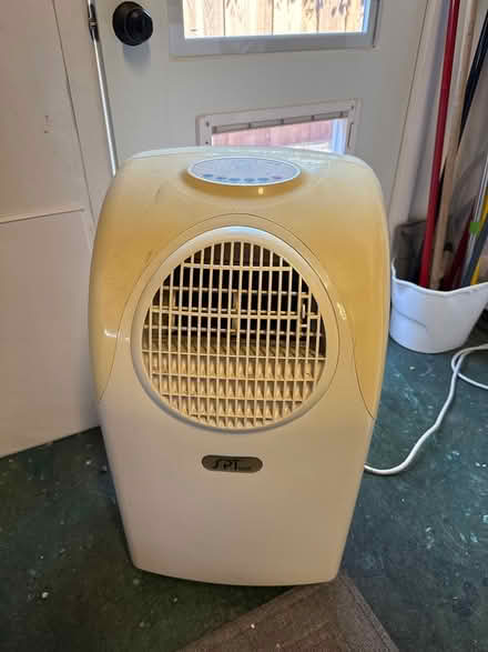 Photo of free Portable AC (Cambrian/san jose) #1