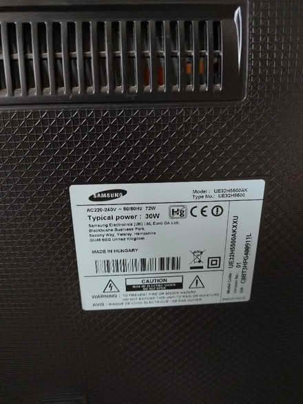 Photo of free 32" Samsung smart TV (Eaton NR4) #3