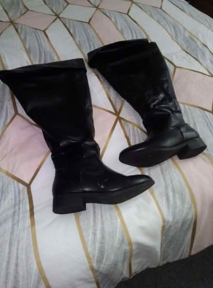 Photo of free Women's Thigh High Boots (Seacroft LS14) #2