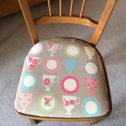 Photo of free Vintage kitchen chair (Lansdown GL50) #3