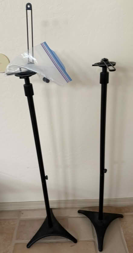 Photo of free speaker stands (Westside - Paradise/Davenport) #1