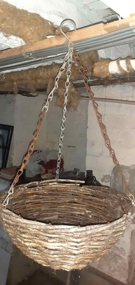 Photo of free Hanging Basket (Allerton BD15) #1