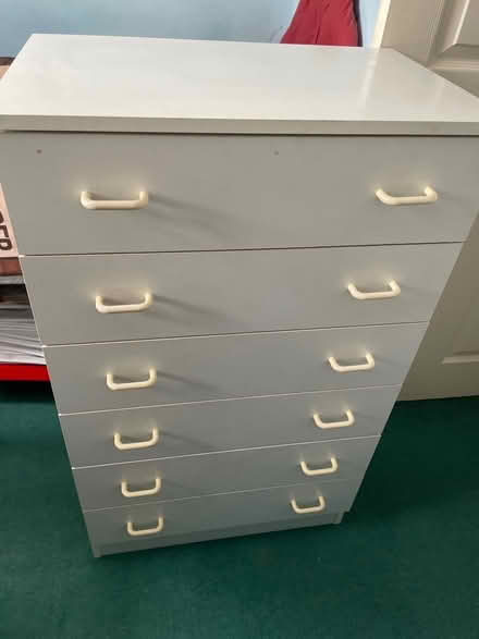Photo of free White set of 6 drawers (Sele Farm SG14) #1