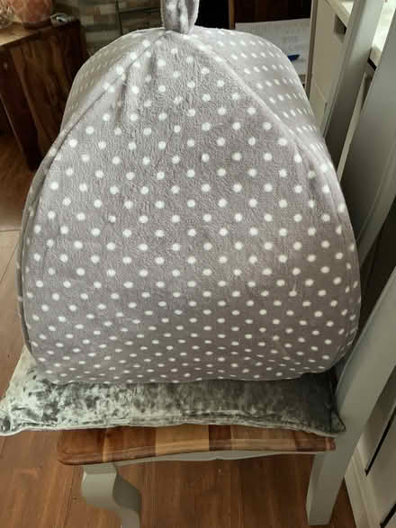 Photo of free Cat igloo (Bedfont) #2