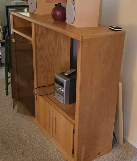 Photo of free Small Oak Stereo/TV cabinet (Brick - Near exit 91 GSP) #4