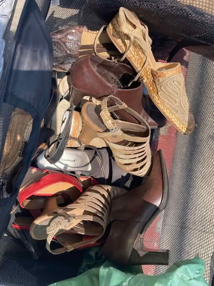 Photo of free Curb alert RWC ladies’ shoes sz 7-8 (Carmel valley Redwood City) #1