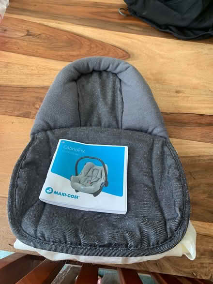 Photo of free Maxi cosi child car seat (Chelmsford CM2) #2